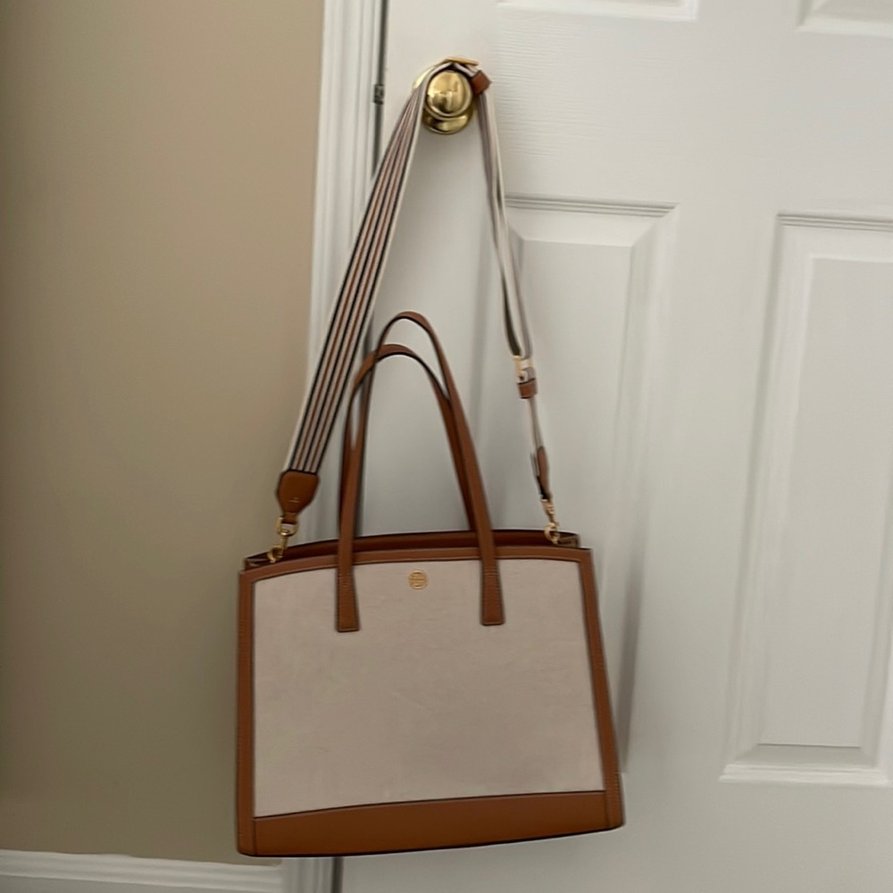 Tory Burch
Walker Large Canvas Satchel